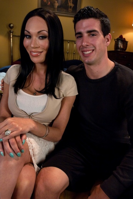 Sexy shemale Mia Isabella fucks her handsome boyfriend in the ass